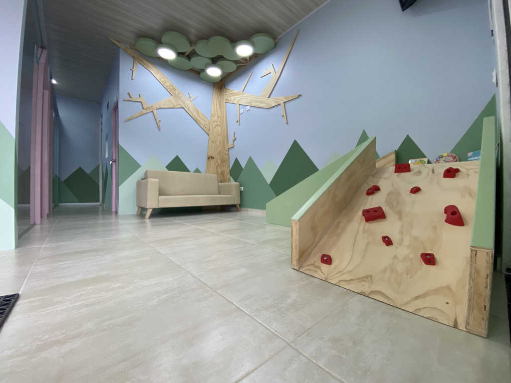 Nosotros af28997c 1081 4142 866c 558a2d5040da 1 105 c