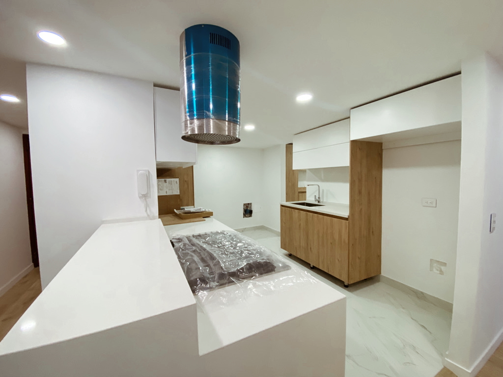 Nosotros edited in tezza with: almond & contraste